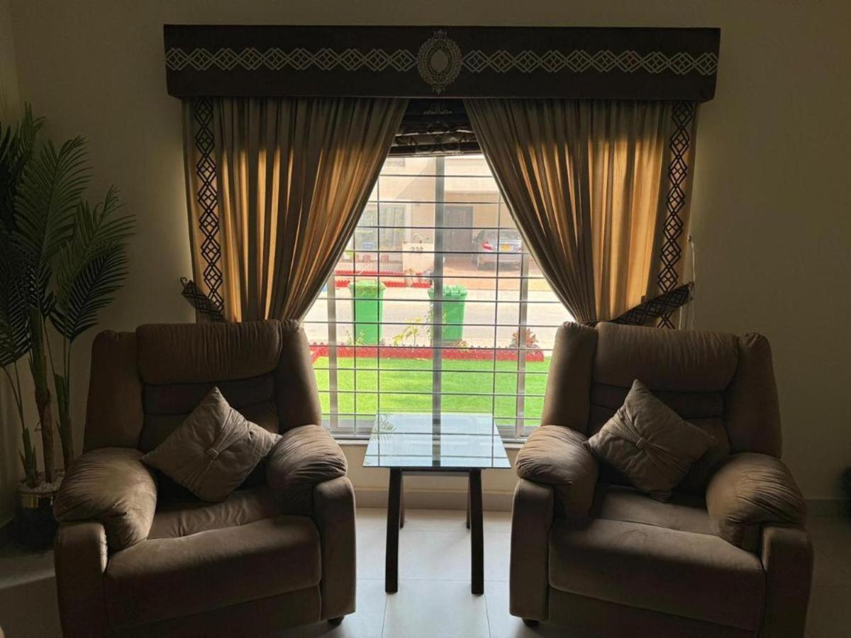 Thomas Guest House Islamabad Buitenkant foto