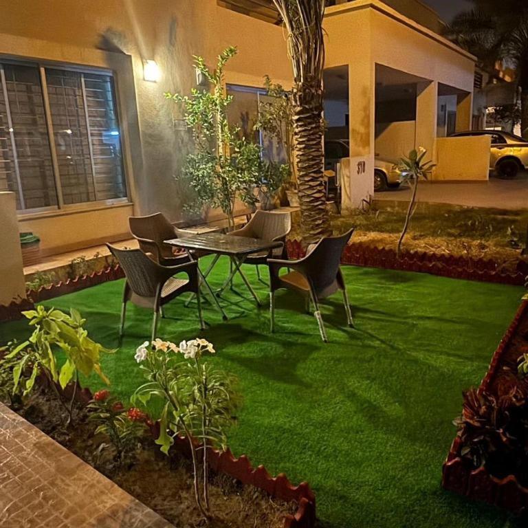 Thomas Guest House Islamabad Buitenkant foto